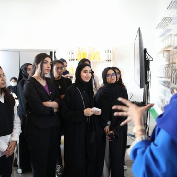 DMU Dubai year 1,2,3 Interior Design students participated in the “Design your own textile with natural dyes”